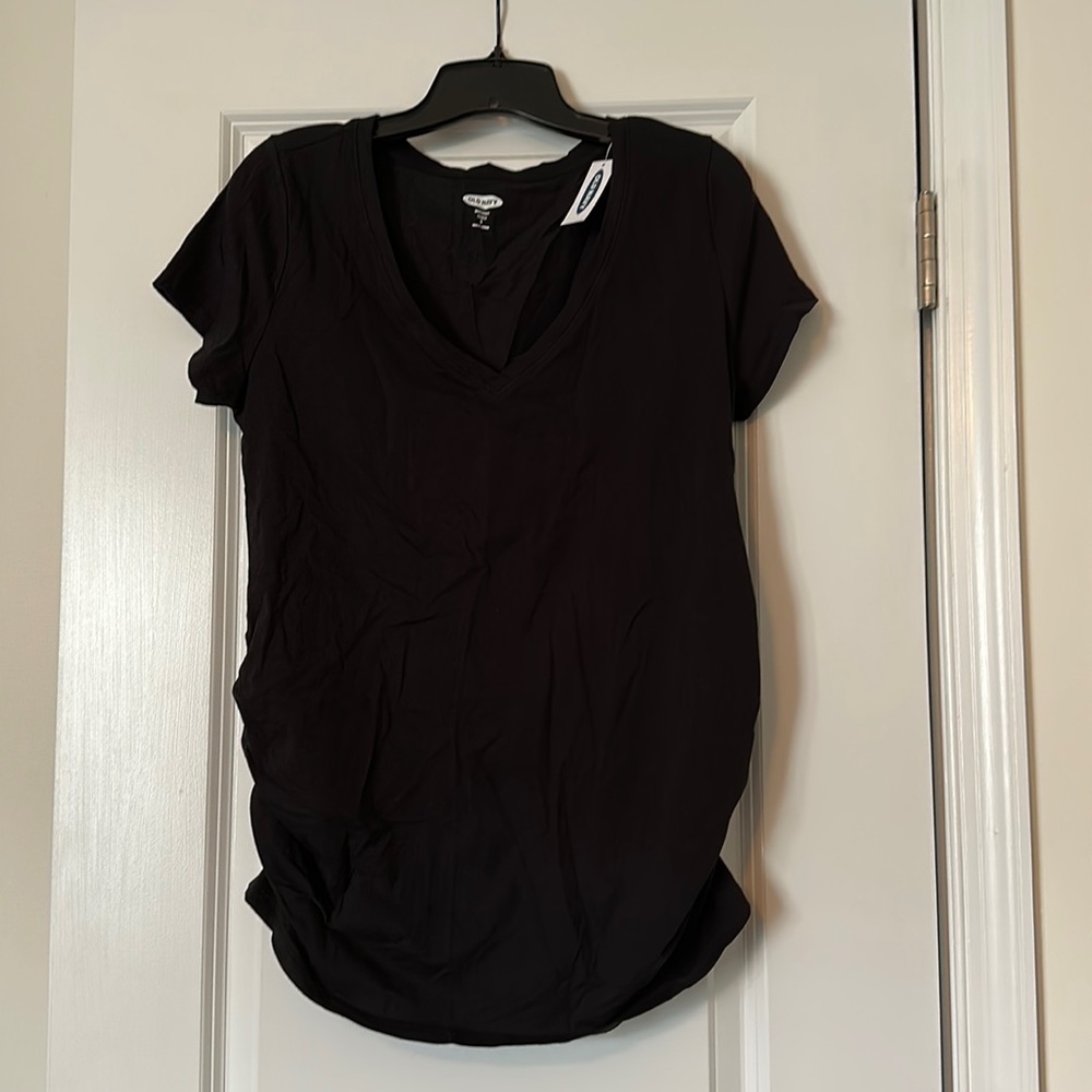 NWT Old Navy fitted maternity shirt